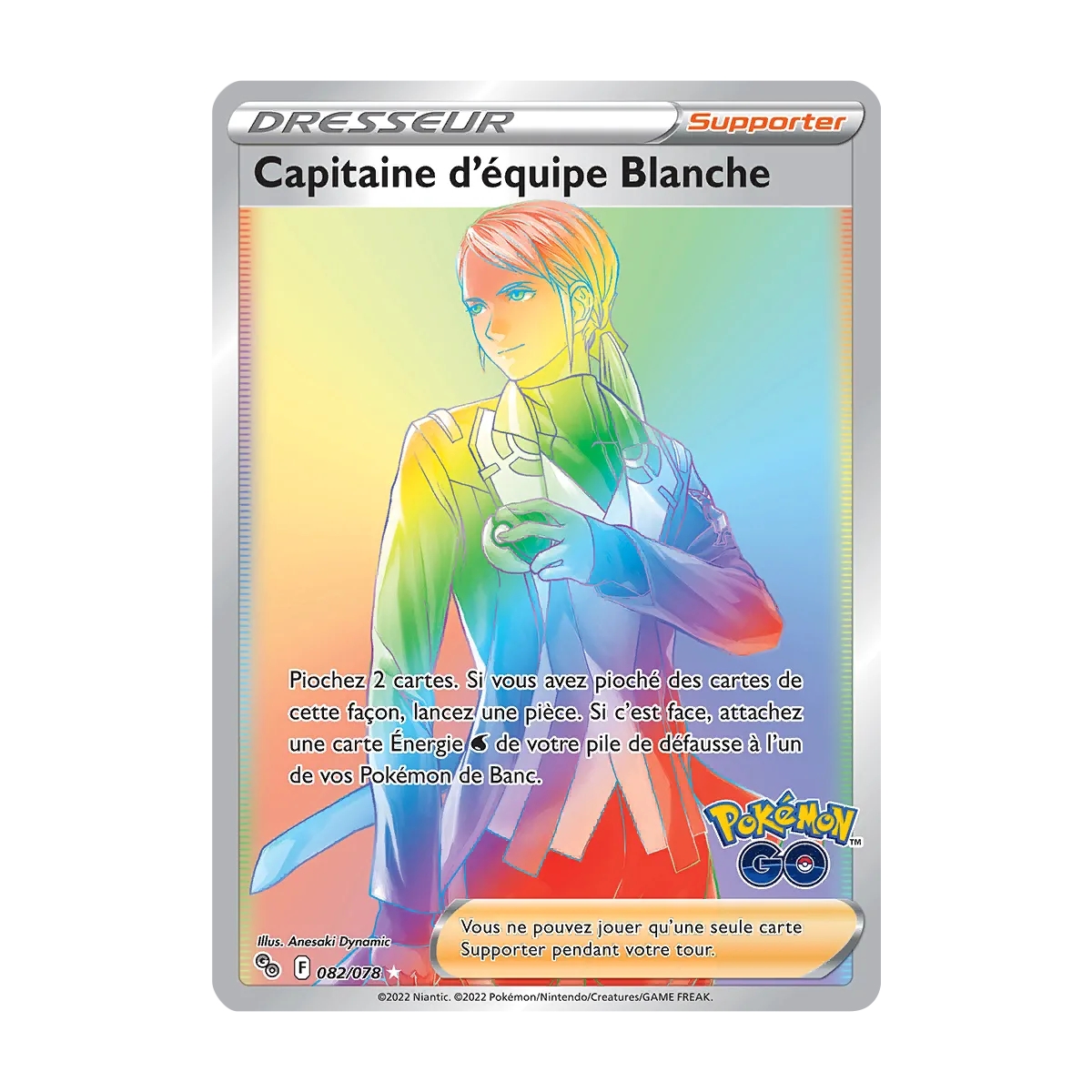 Découvrez Capitaine d'équipe Blanche, carte Arc-en-ciel rare de la série Pokémon GO